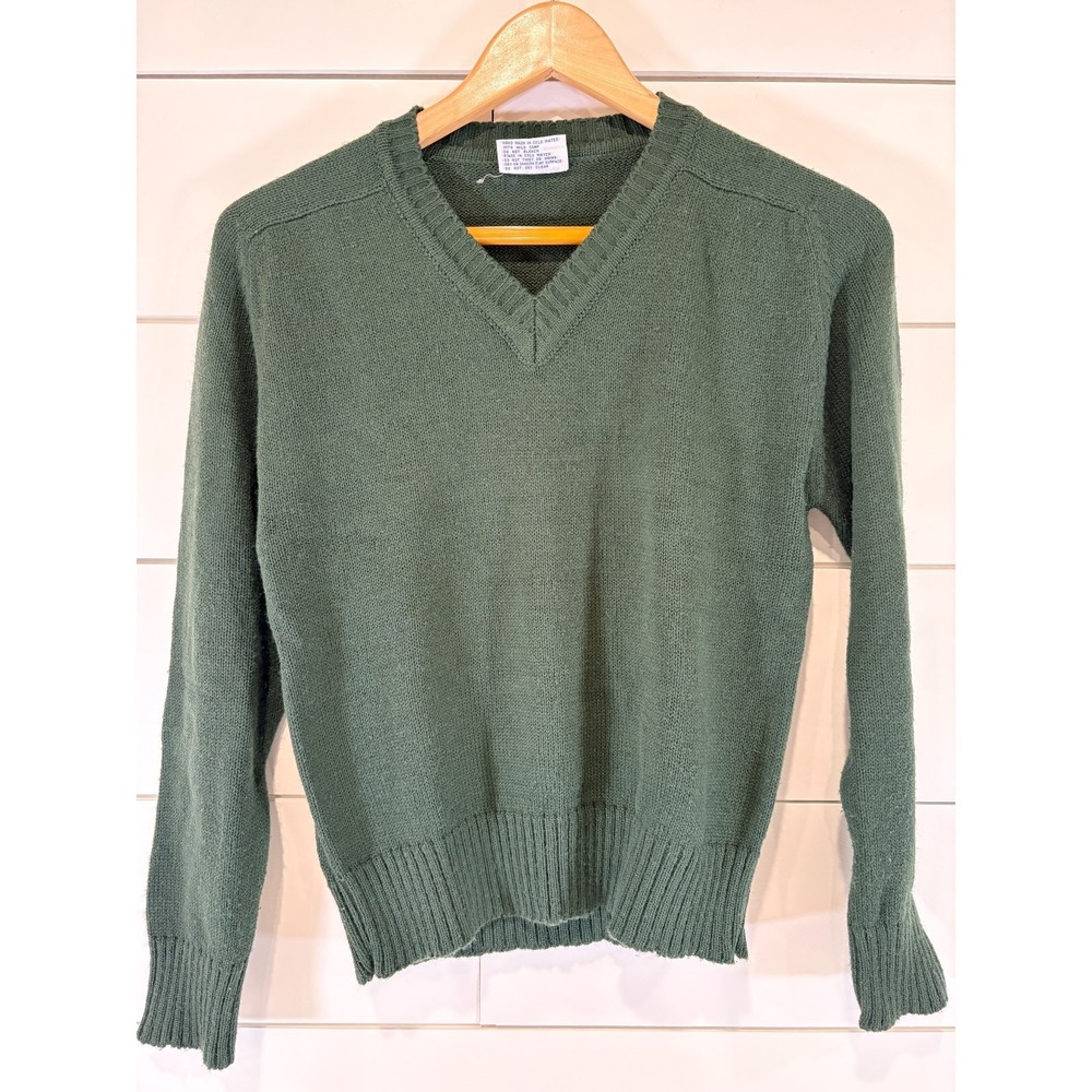 VINTAGE‼ 60s/70s 100% Acrylic Size M Medium‎ Dark Green Pullover Sweater V-Neck